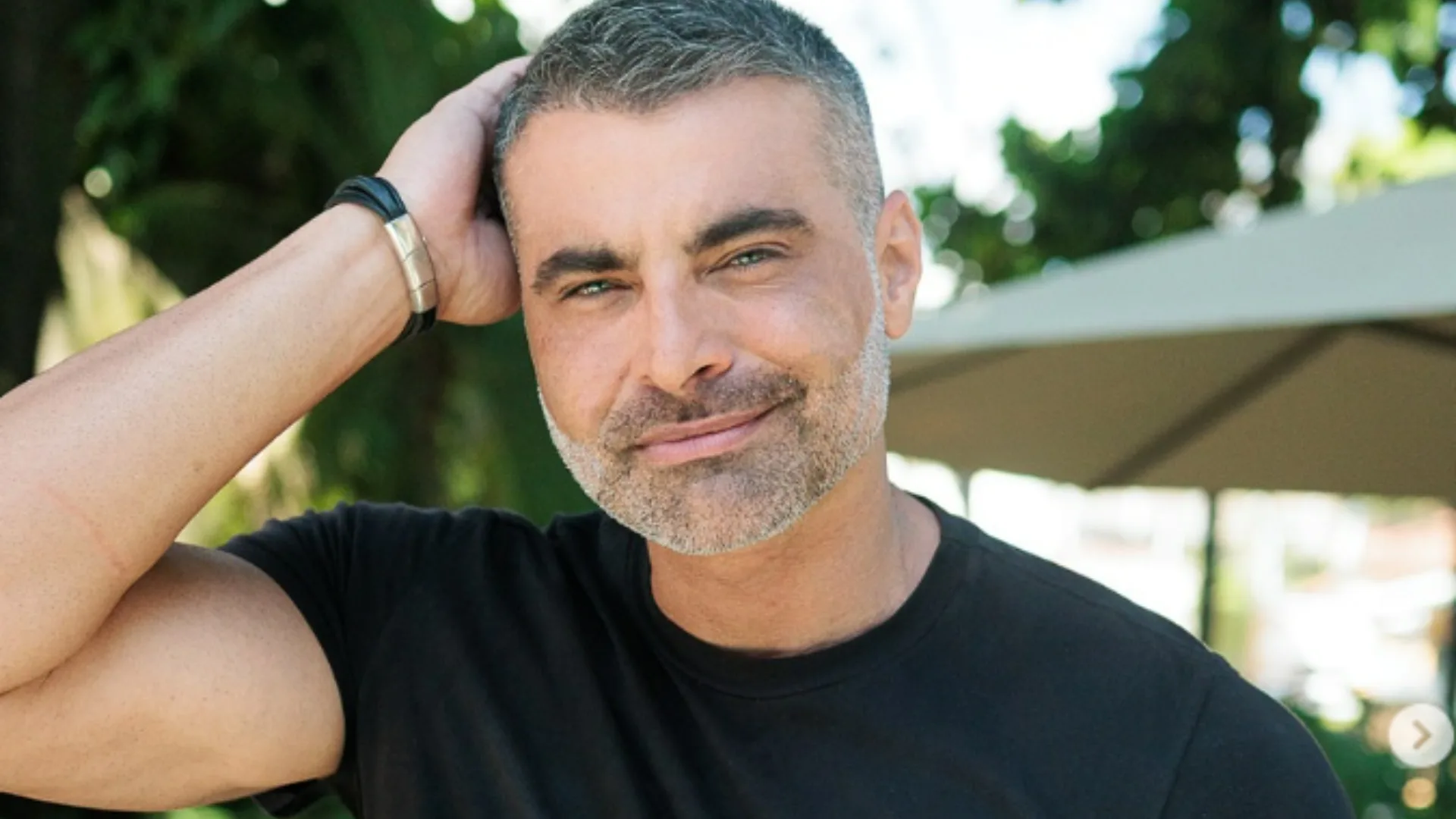 Modelo e apresentador JP Mantovani morre aos 46 anos