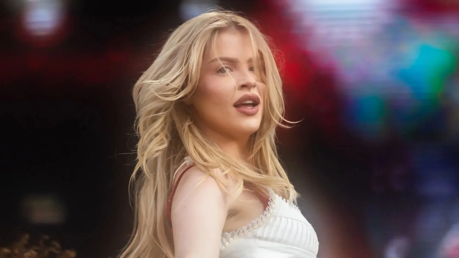 The Town: Luísa Sonza dá spoiler de show no festival em São Paulo