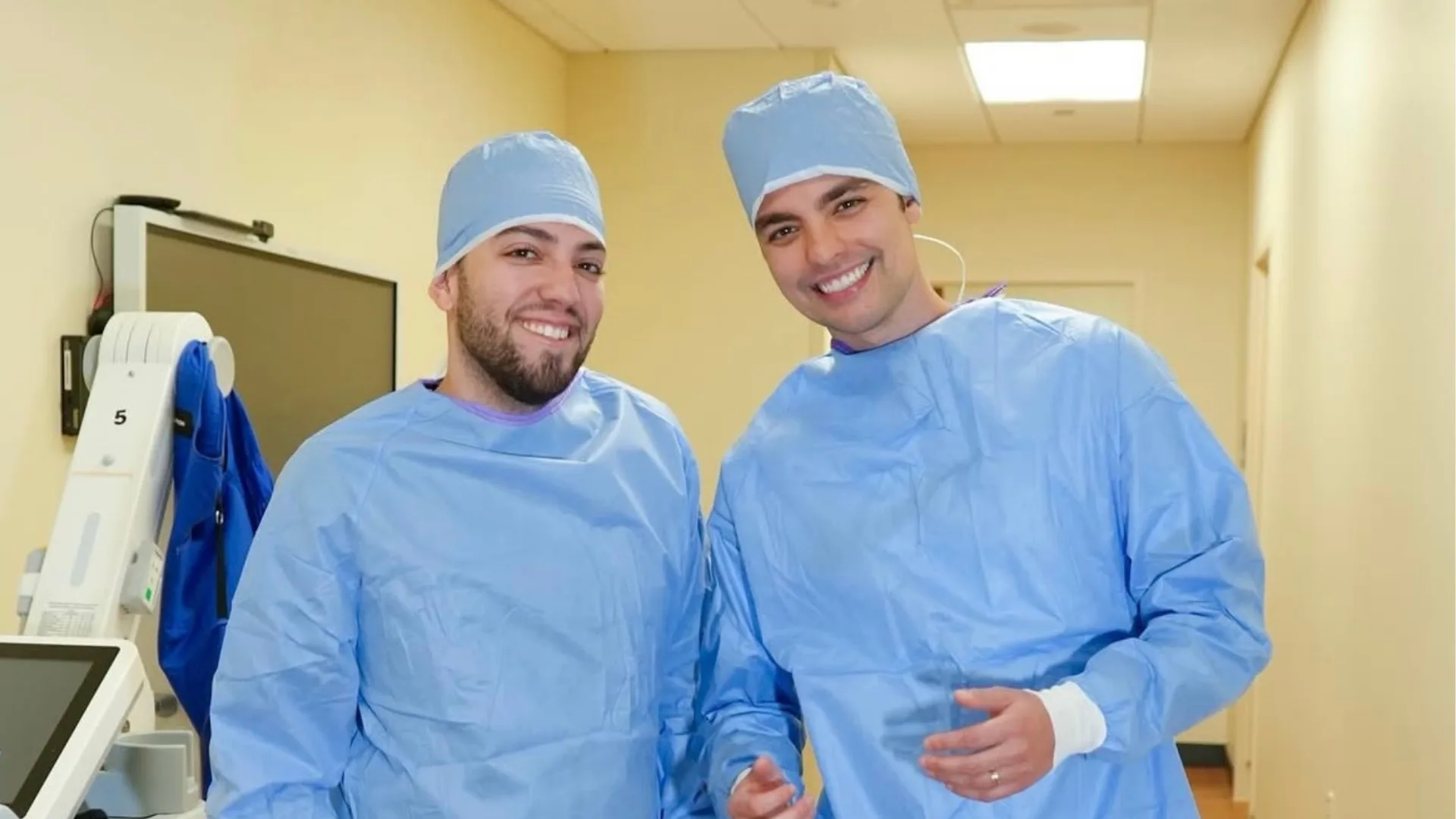 Nasce Mia, primeira filha de Lucas Rangel e Lucas Bley, nos Estados Unidos