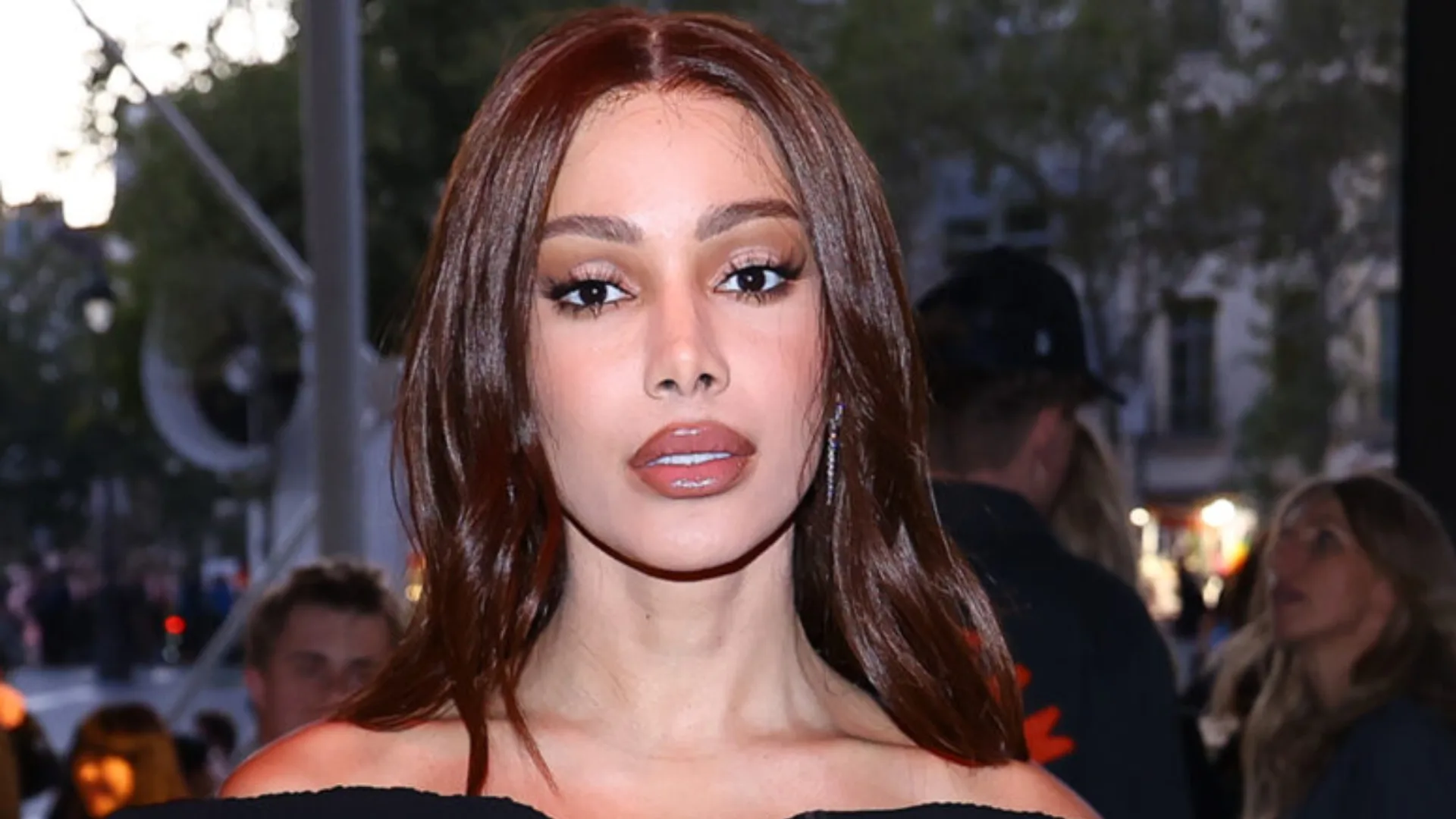 Anitta diz que está mais bonita pessoalmente: “Não tá entregando”