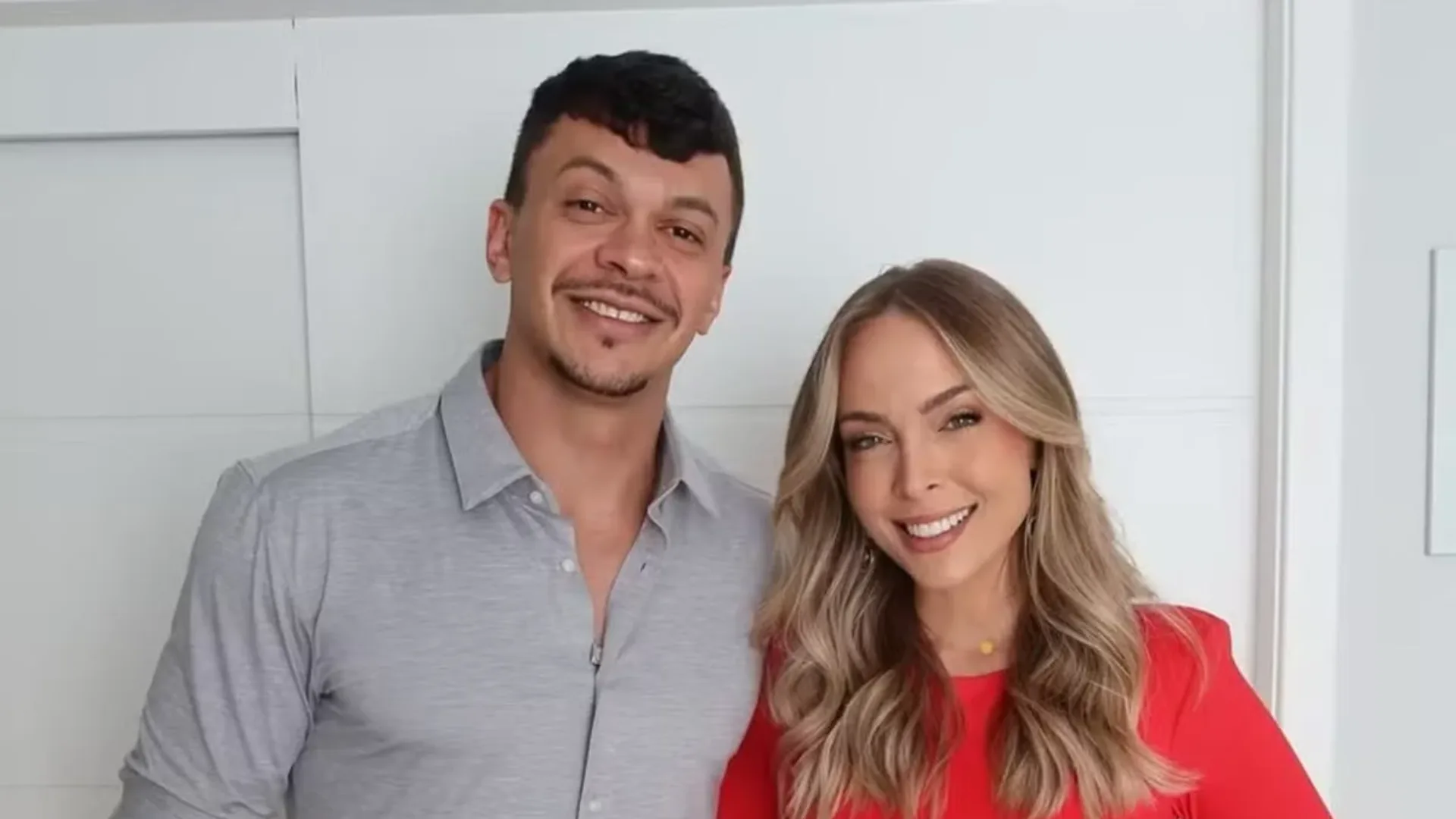 Tata remove o sobrenome de Júlio Cocielo do perfil após término