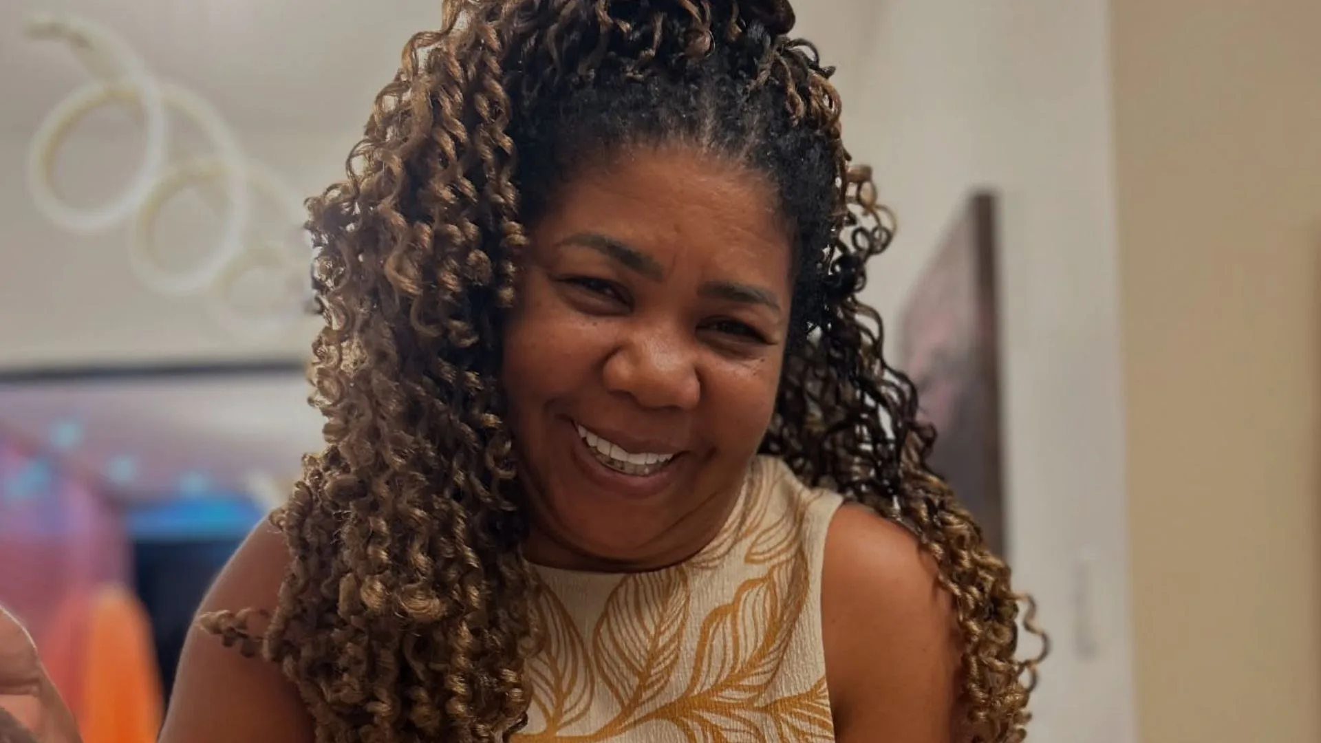 Mãe de Davi Brito desabafa após derrota do filho contra Sacha Bali