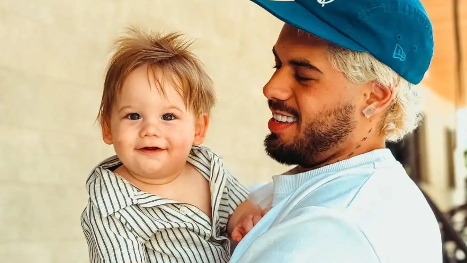 Zé Felipe encanta seguidores ao cantar para o filho, José Leonardo