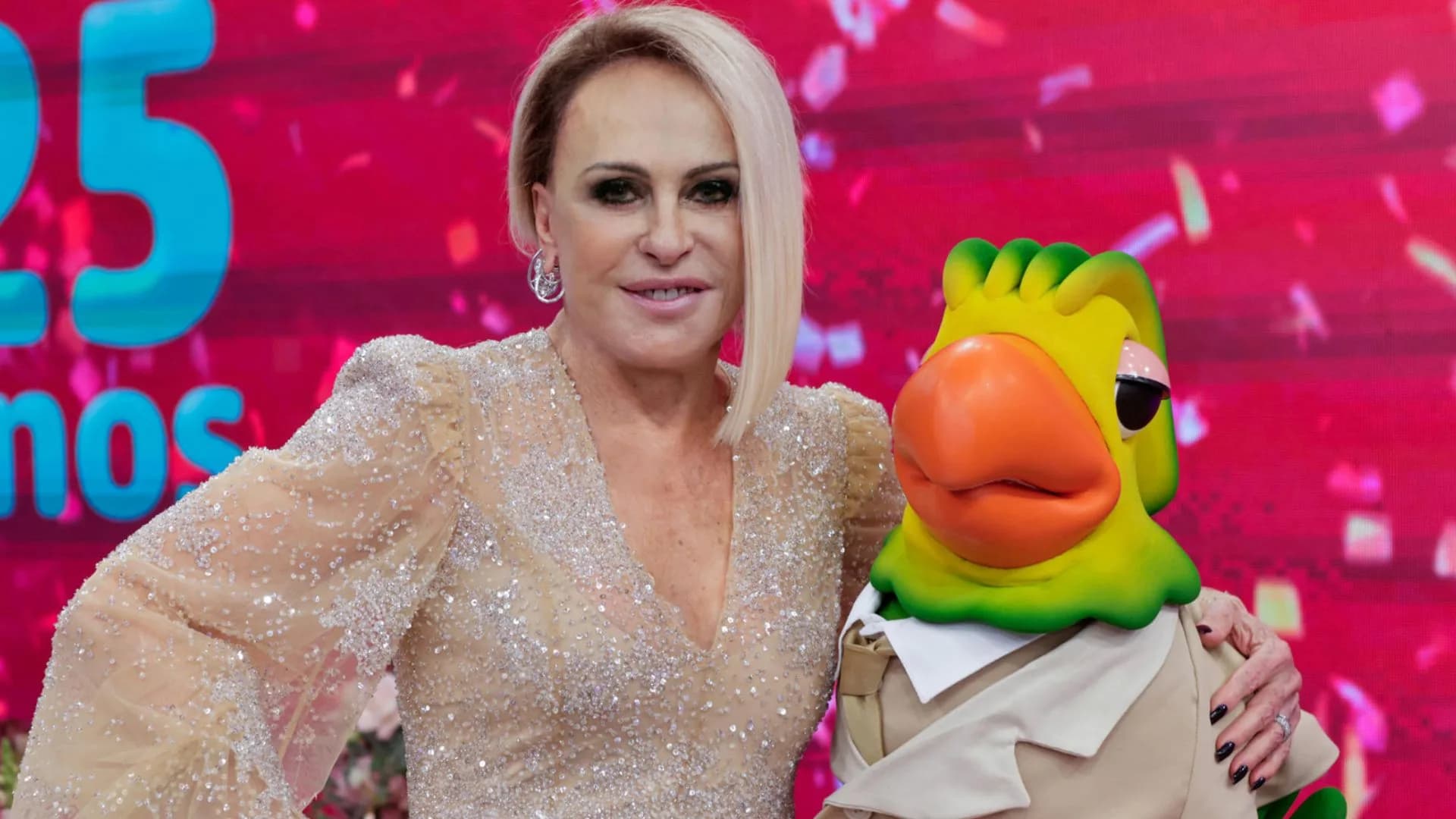 MC Ana Maria? Apresentadora canta rap no ‘Mais Você’ para receber Xamã