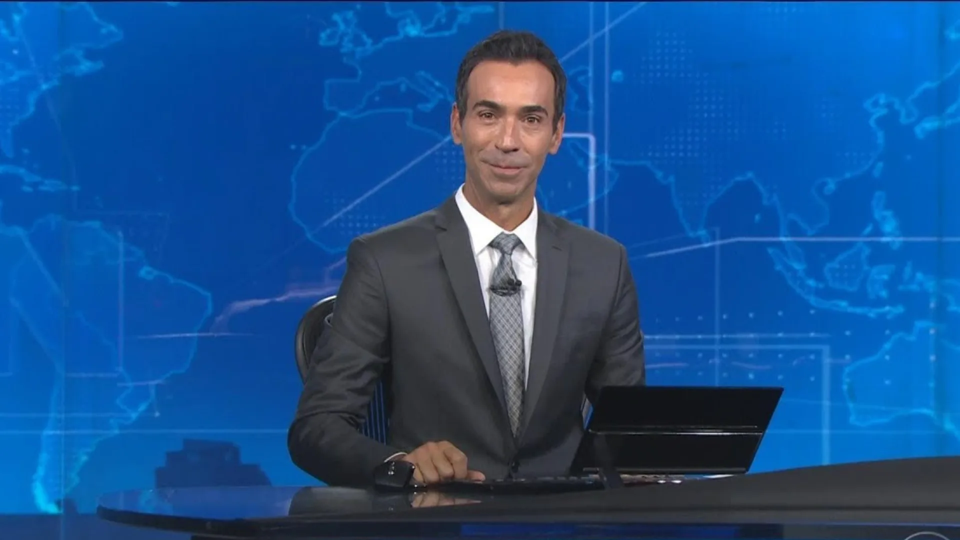 No JN, Tralli diz que Brasil vive ‘capítulo relevante’ após decisão sobre Bolsonaro