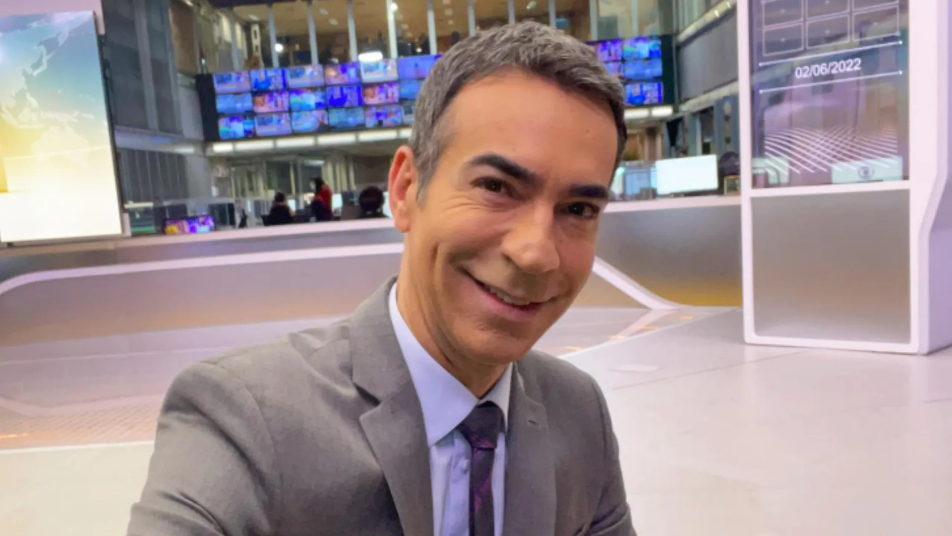 César Tralli mostra bastidores de sua estreia no Jornal Nacional