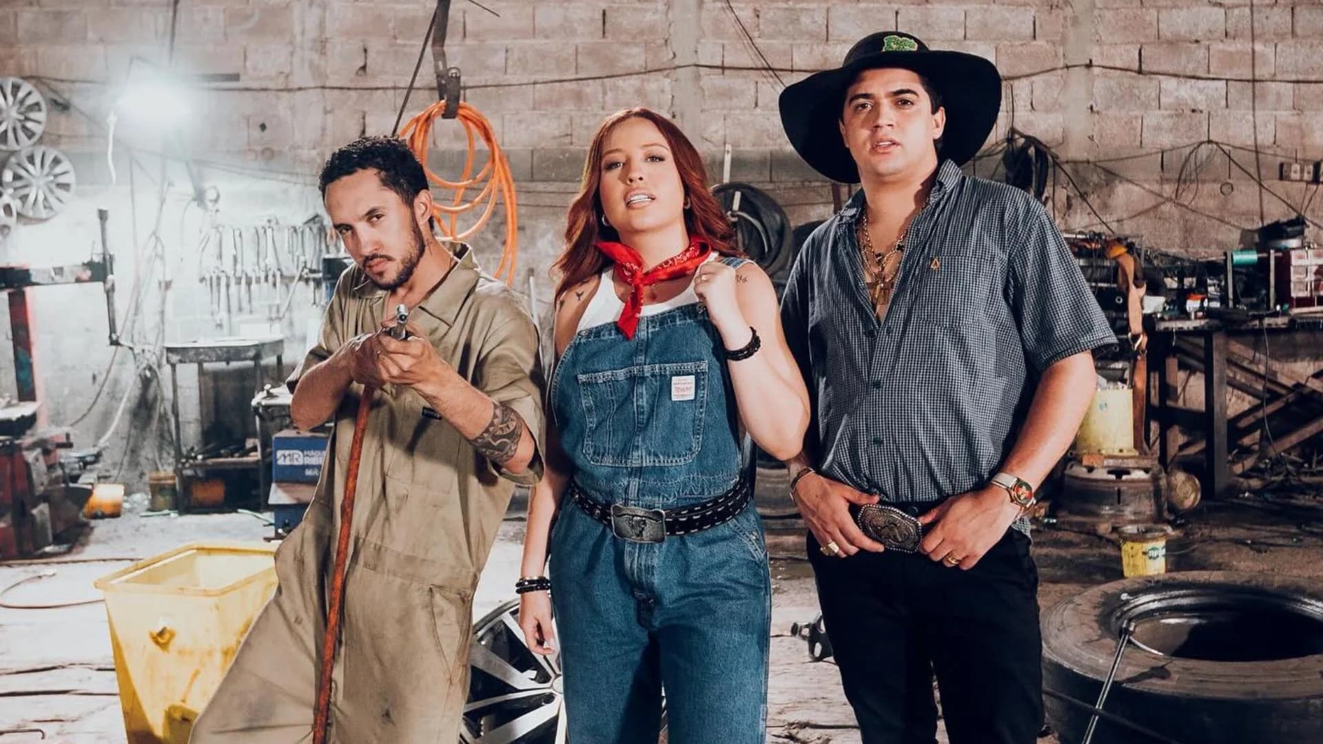 Mari Fernandez exibe prévia do videoclipe de ‘Saudade do C*rai’