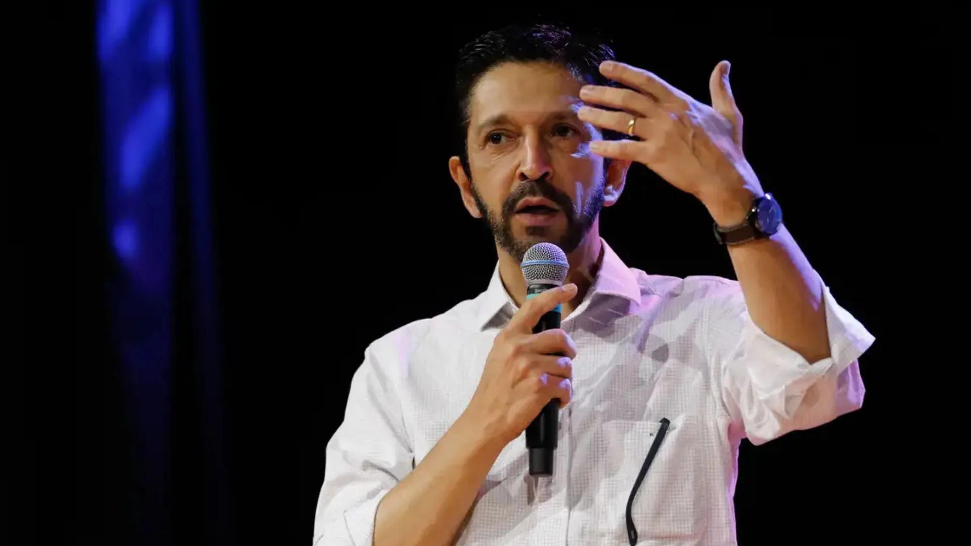 Ricardo Nunes detona Enel após 1,5 milhão sem luz em SP