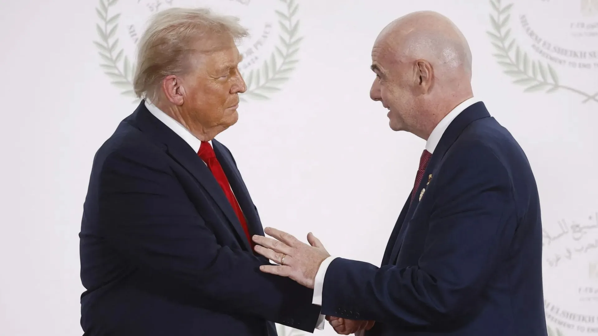 Trump vence Prêmio da Paz da Fifa em sorteio da Copa do Mundo de 2026
