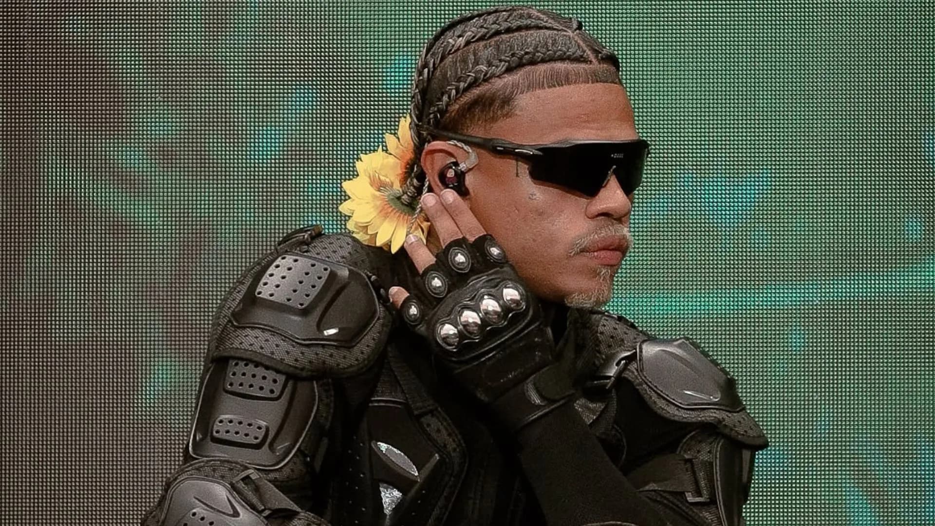 MC Cabelinho sofre tentativa de assalto em Salvador