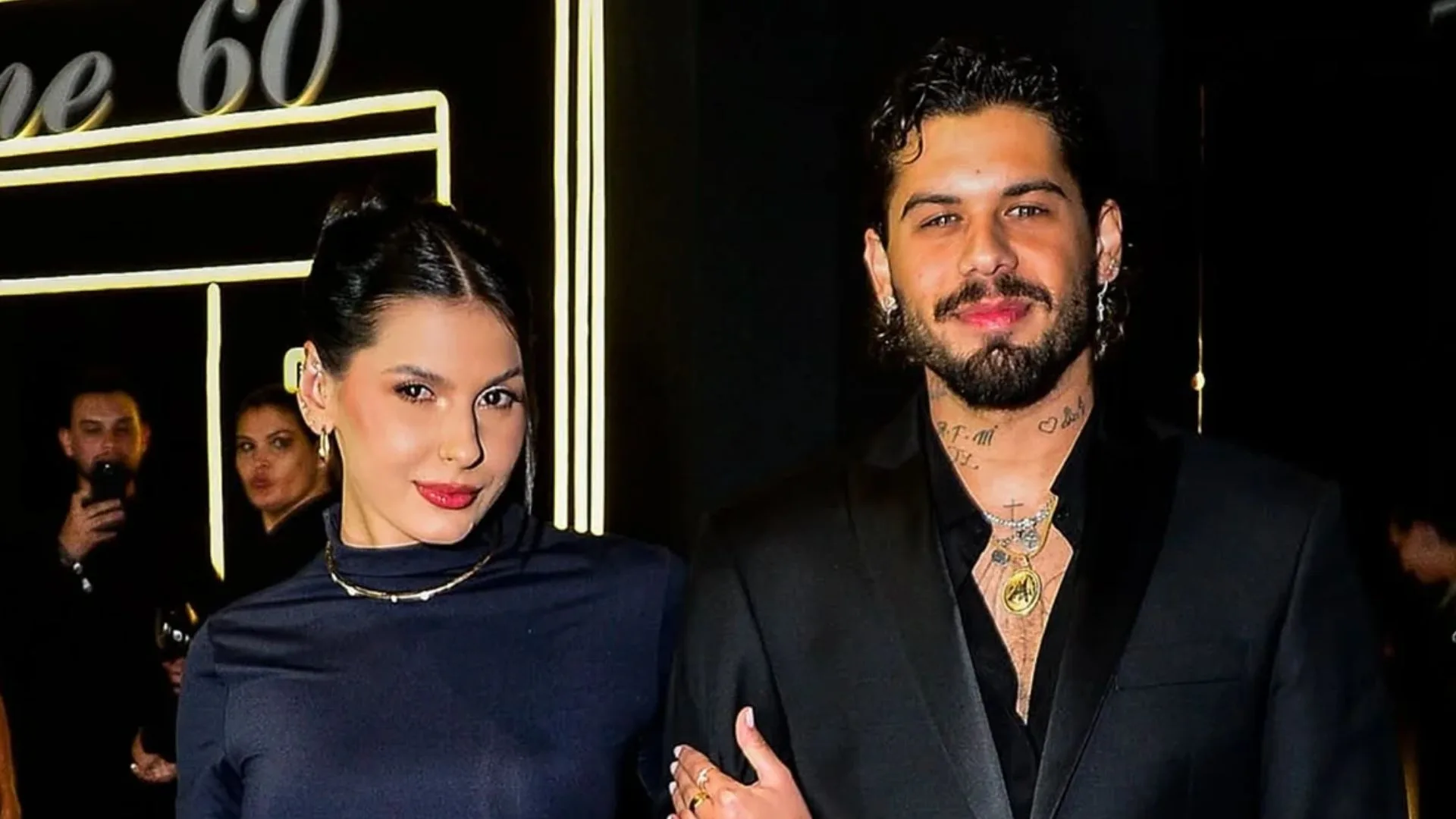 Zé Felipe volta a mostrar bastidores com Ana Castela após premiação