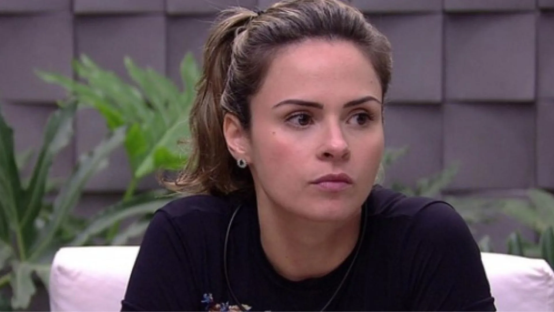 Veja momento em que Ana Paula faz comentário polêmico sobre Aline Campos