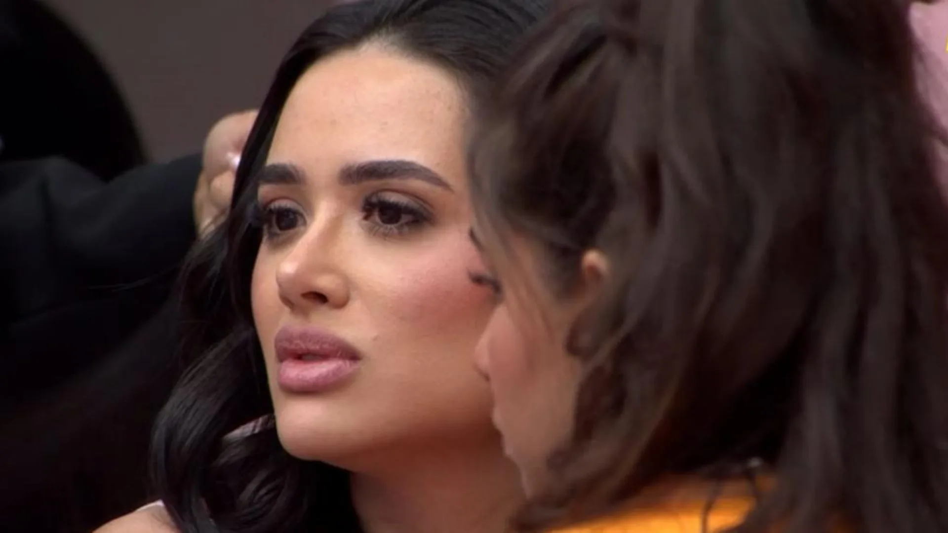 Jordana relata tensão com Pedro minutos antes da desistência