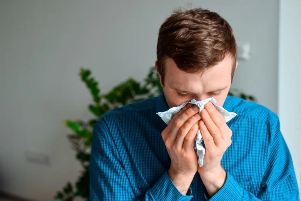 Manchas na pele e perda de sensibilidade? Fique atento à hanseníase