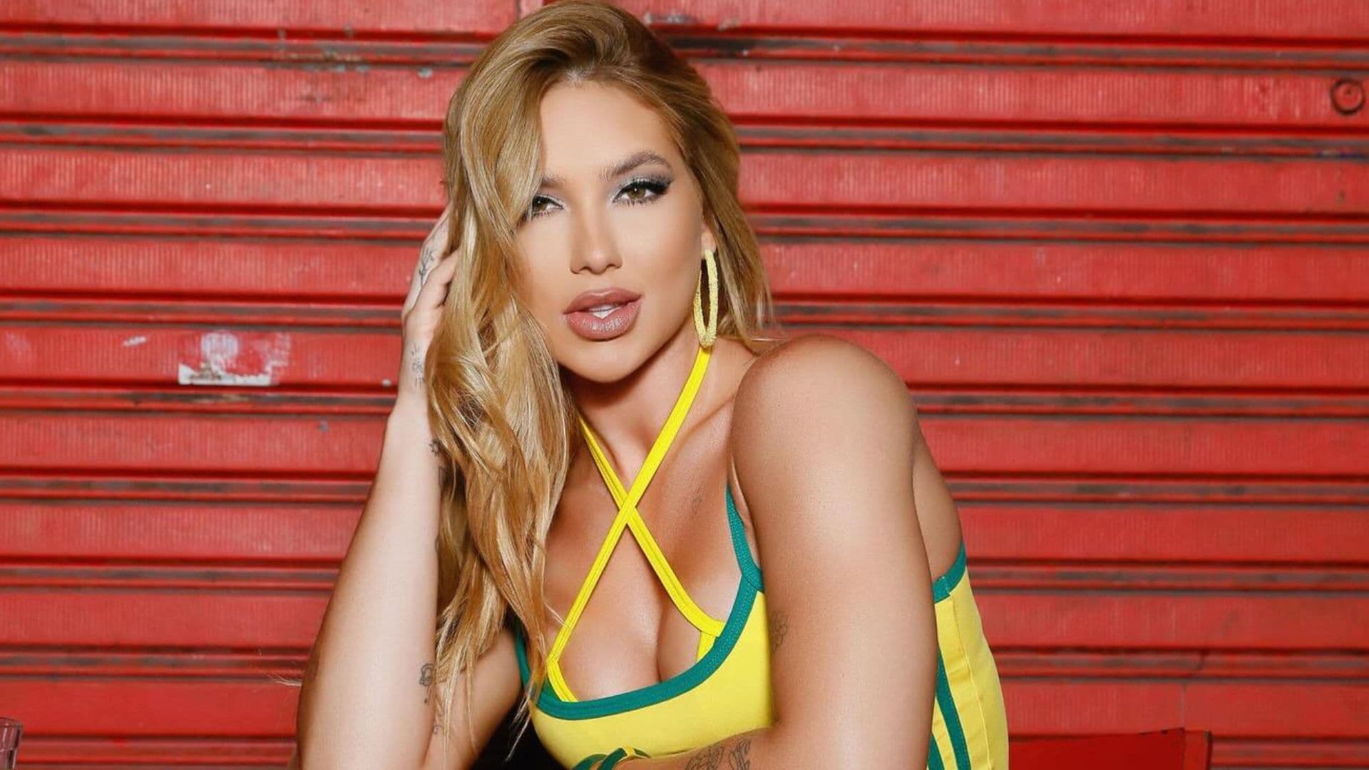 Virginia rebate críticas por usar coleira com nome de Vini Jr