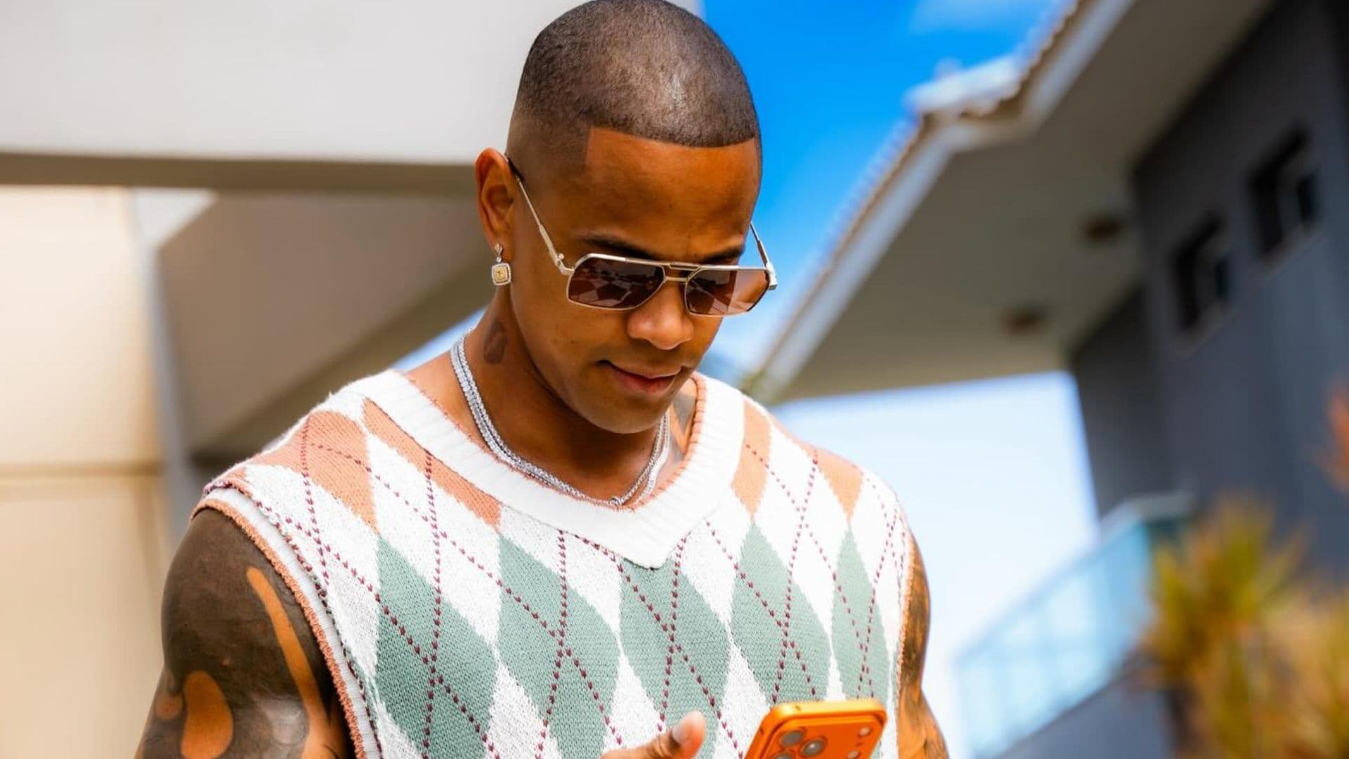 Após sucesso no bloco em SP, Léo Santana se emociona: “Não sei se mereço tanto”