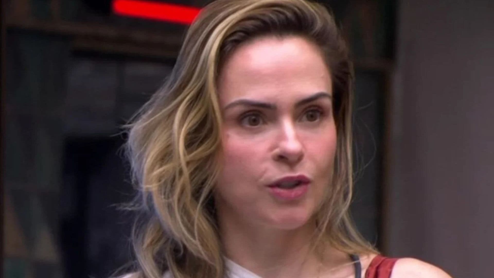 Após briga com Cowboy, Ana Paula desabafa no ‘raio-x’