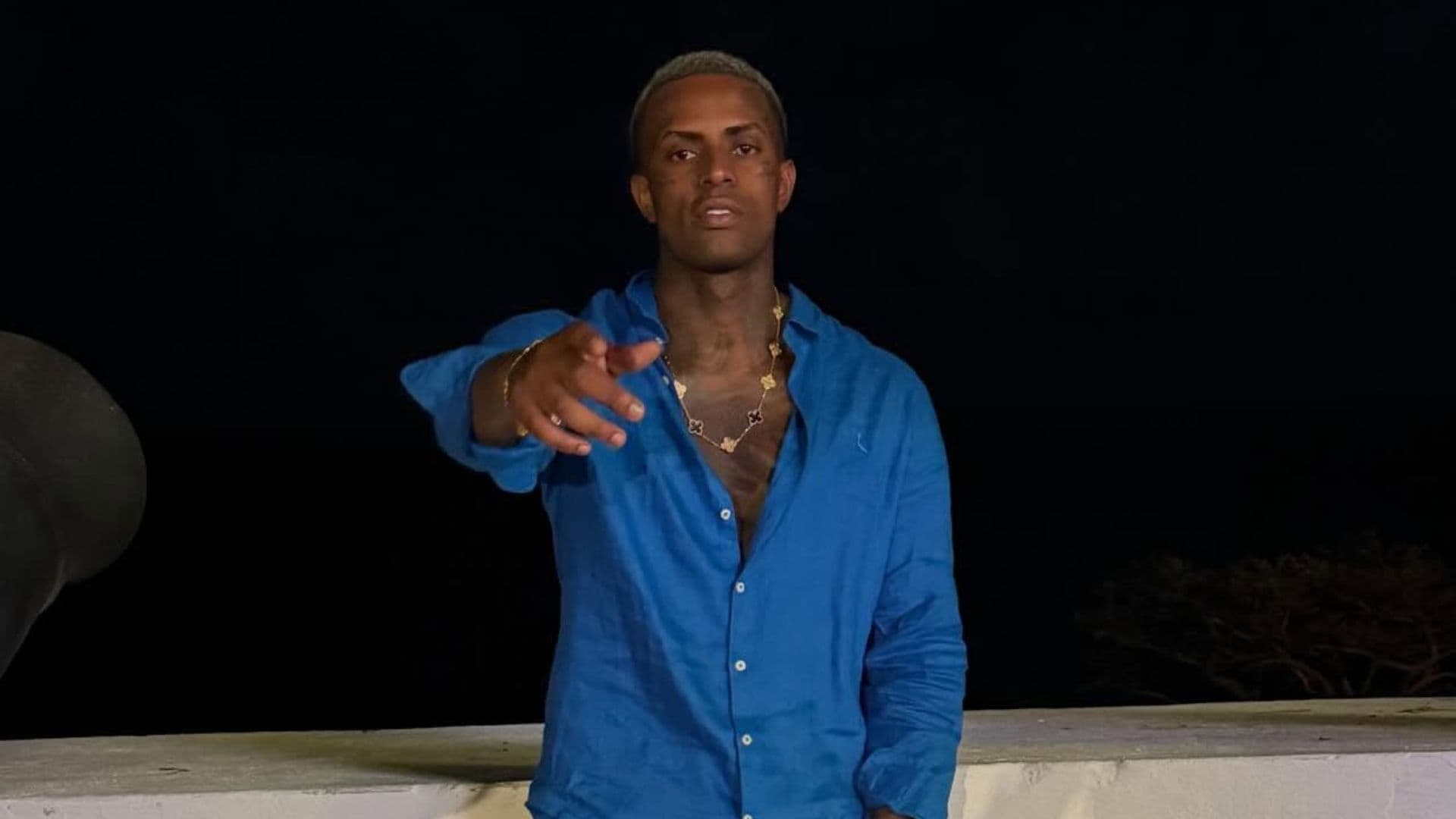 Criminosos jogam pedra no carro de MC IG em São Paulo: “Roubando trabalhador”