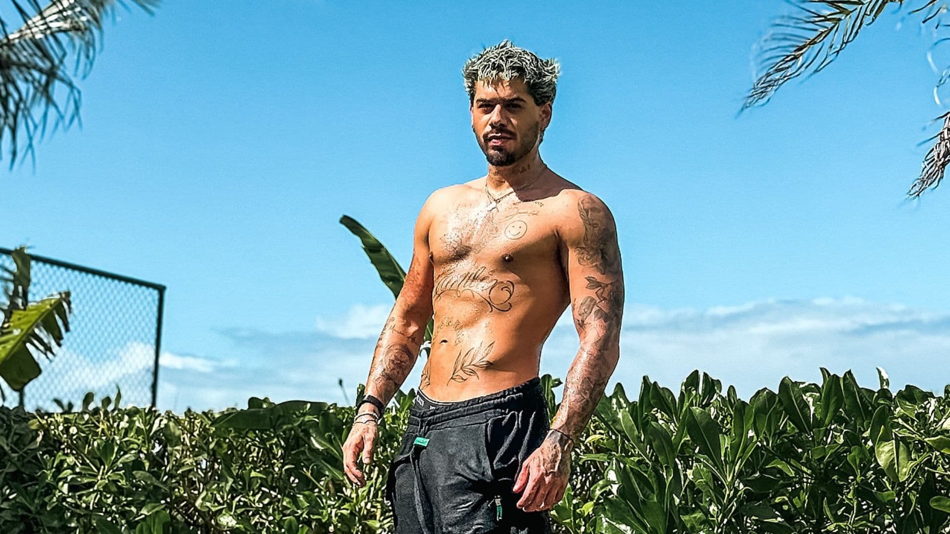 Zé Felipe mostra detalhes de nova tatuagem ‘íntima’: “Pediram tanto”