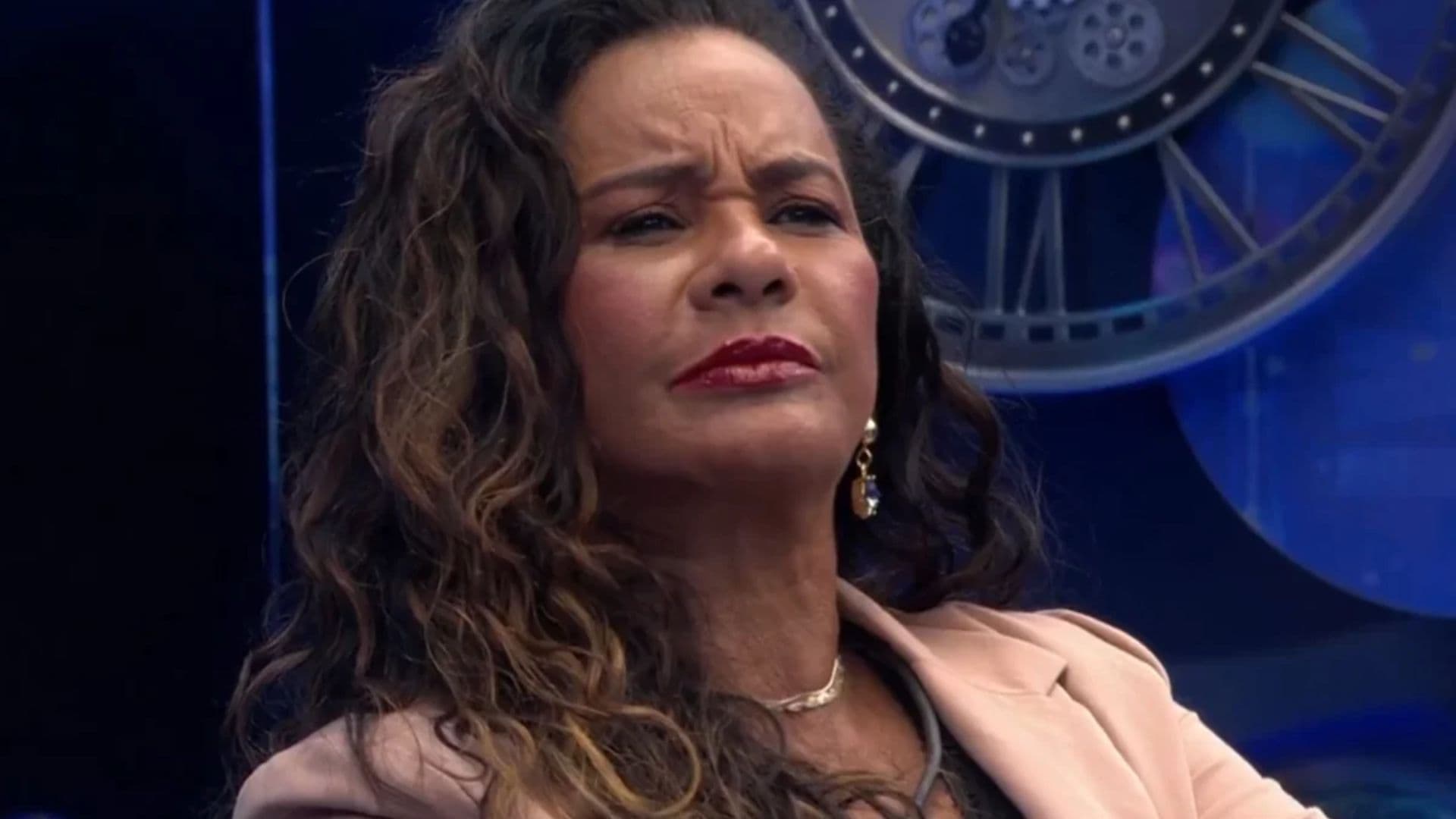 Solange cita mãe de Ana Paula durante discussão: “Lamentou a gestação e te espraguejou”