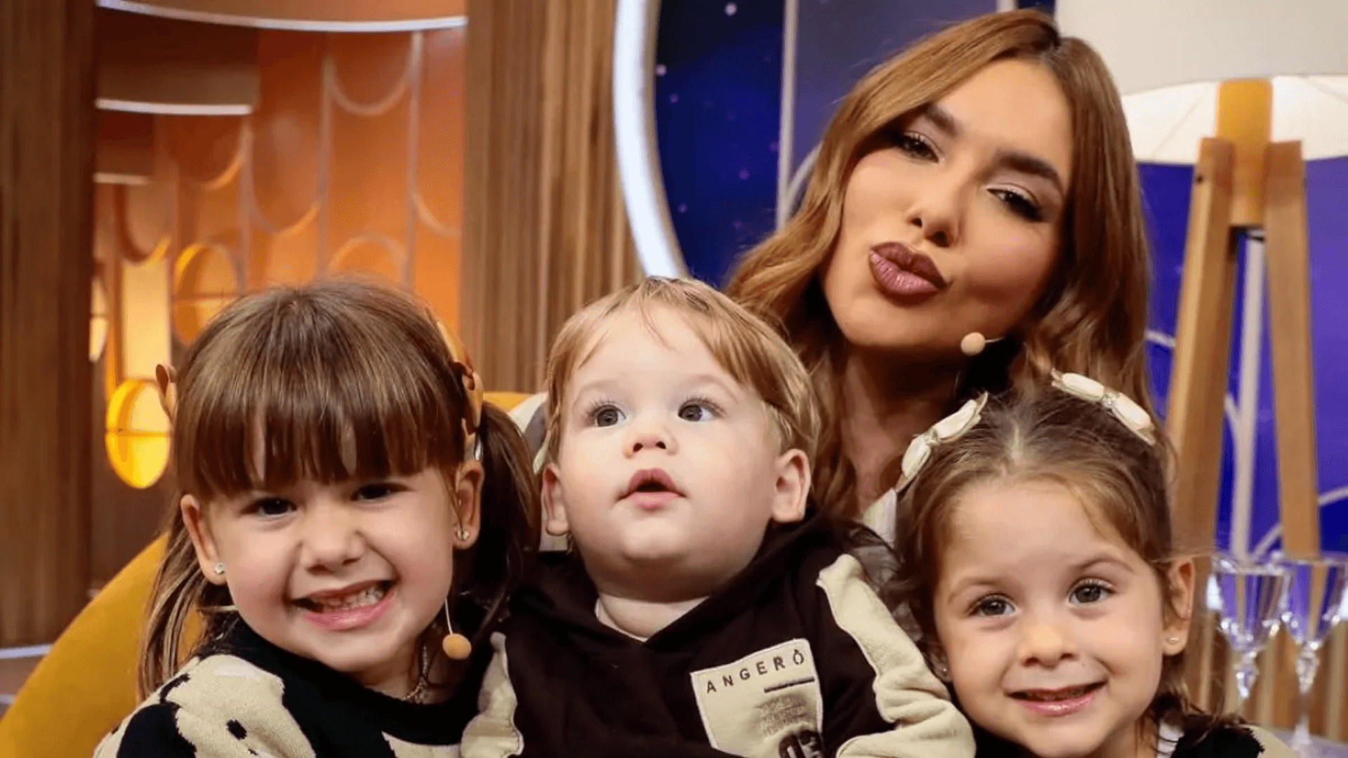 Virginia mostra presentes de Vini Jr. para os filhos: “Ir pra escola”