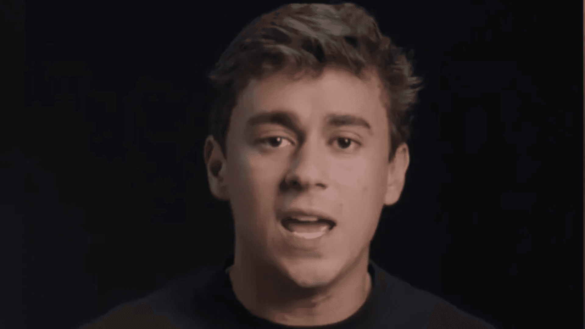 Nikolas Ferreira critica condenação em caso de Thais Carla