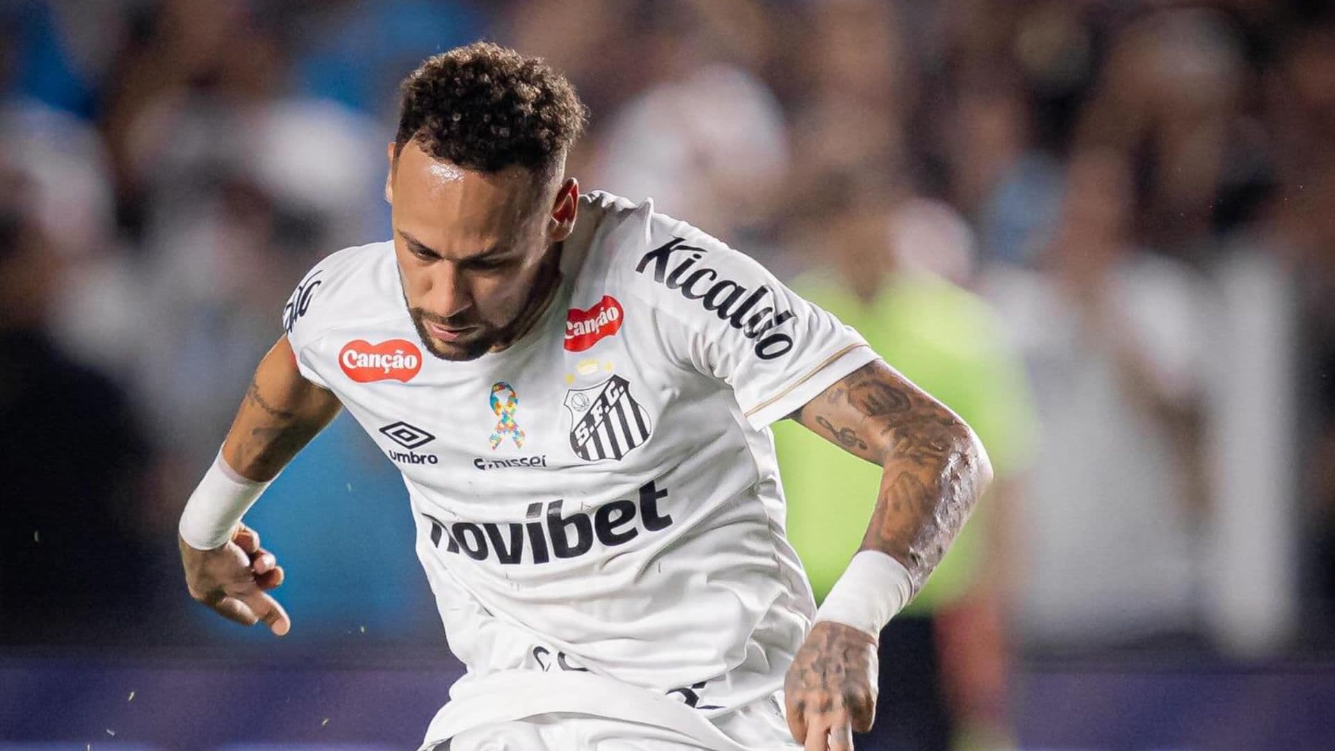 Neymar deixa recado após confusão com torcedor: “Goste você ou não”