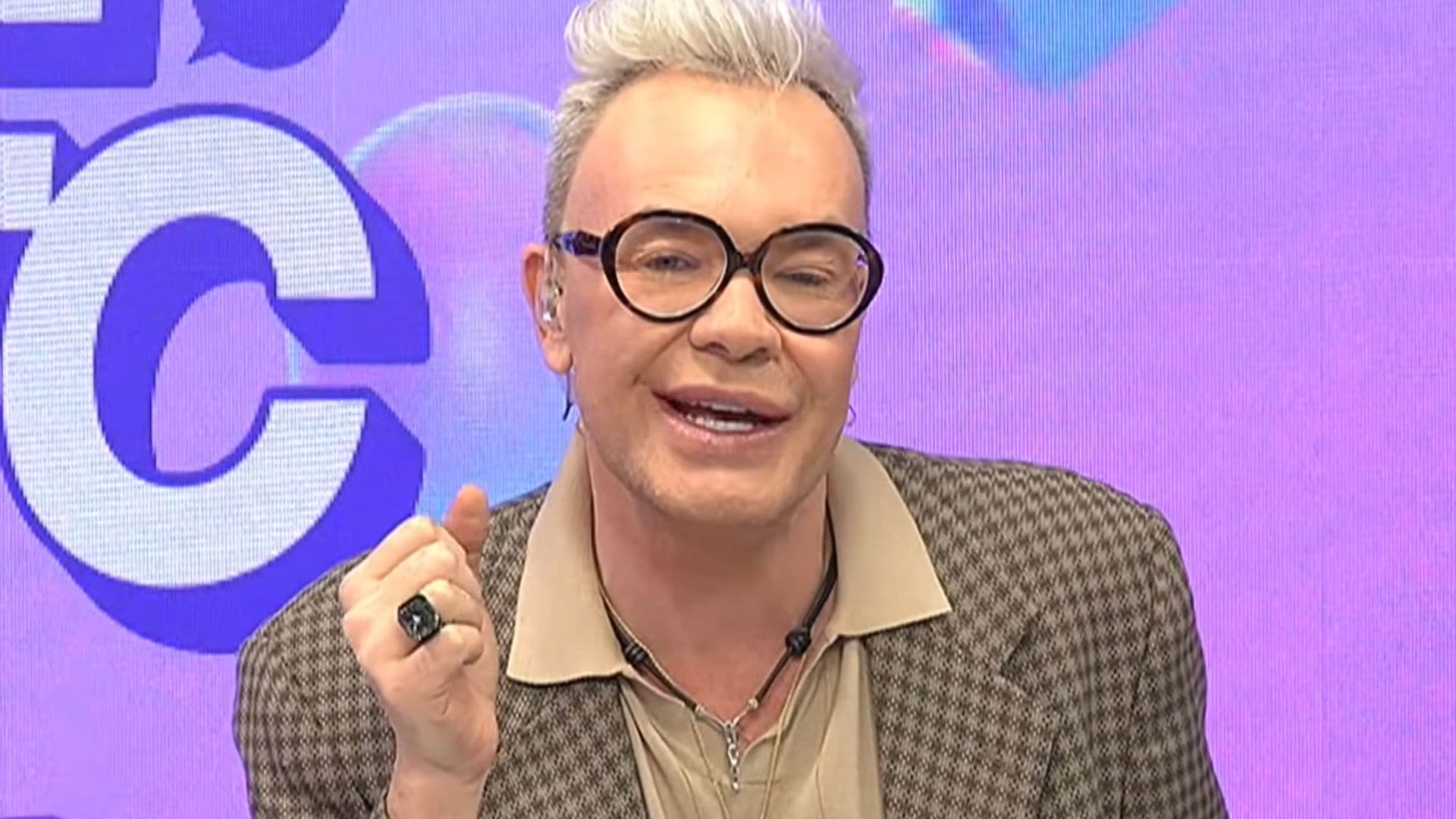 Felipeh Campos anuncia palestra sobre masculinidade: “Se preparem”