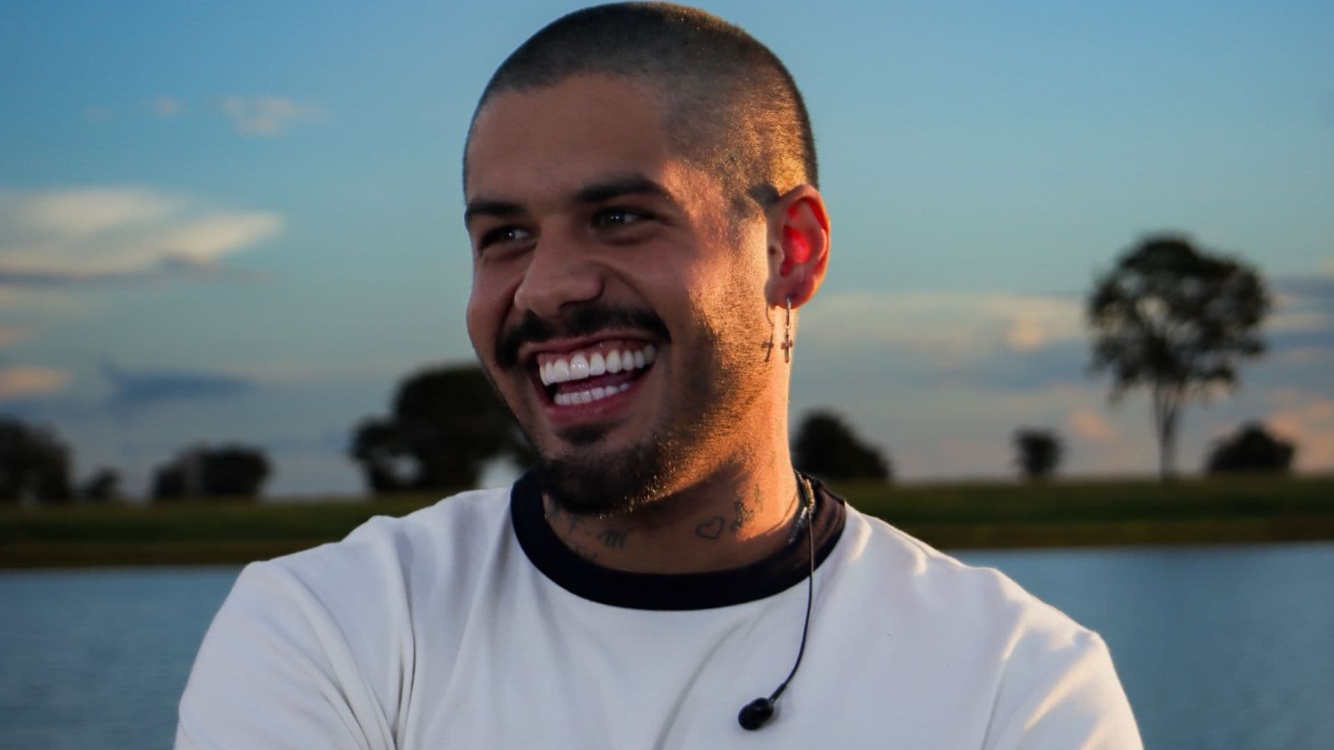 Zé Felipe impressiona ao mostrar coleção de relógios de luxo