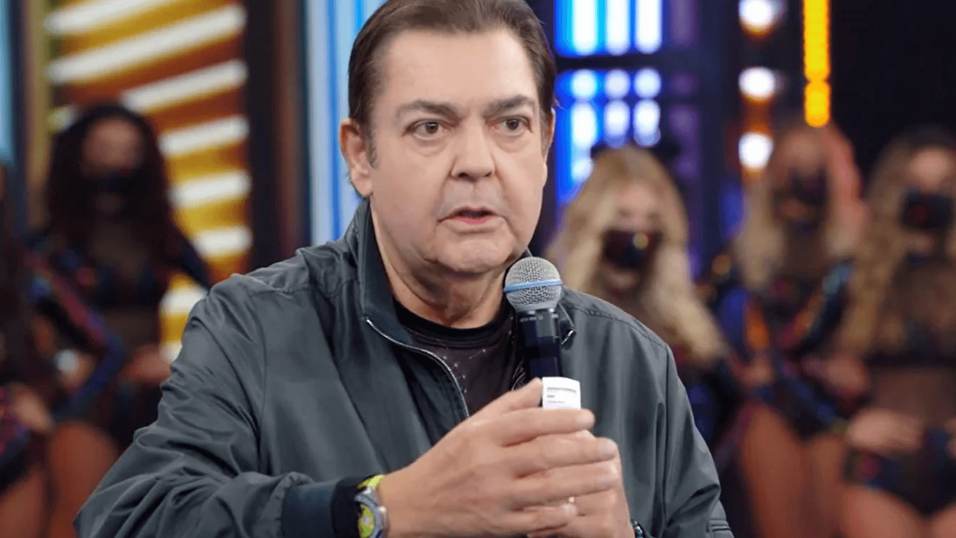 Após internação, equipe de Faustão esclarece motivo de alta adiada