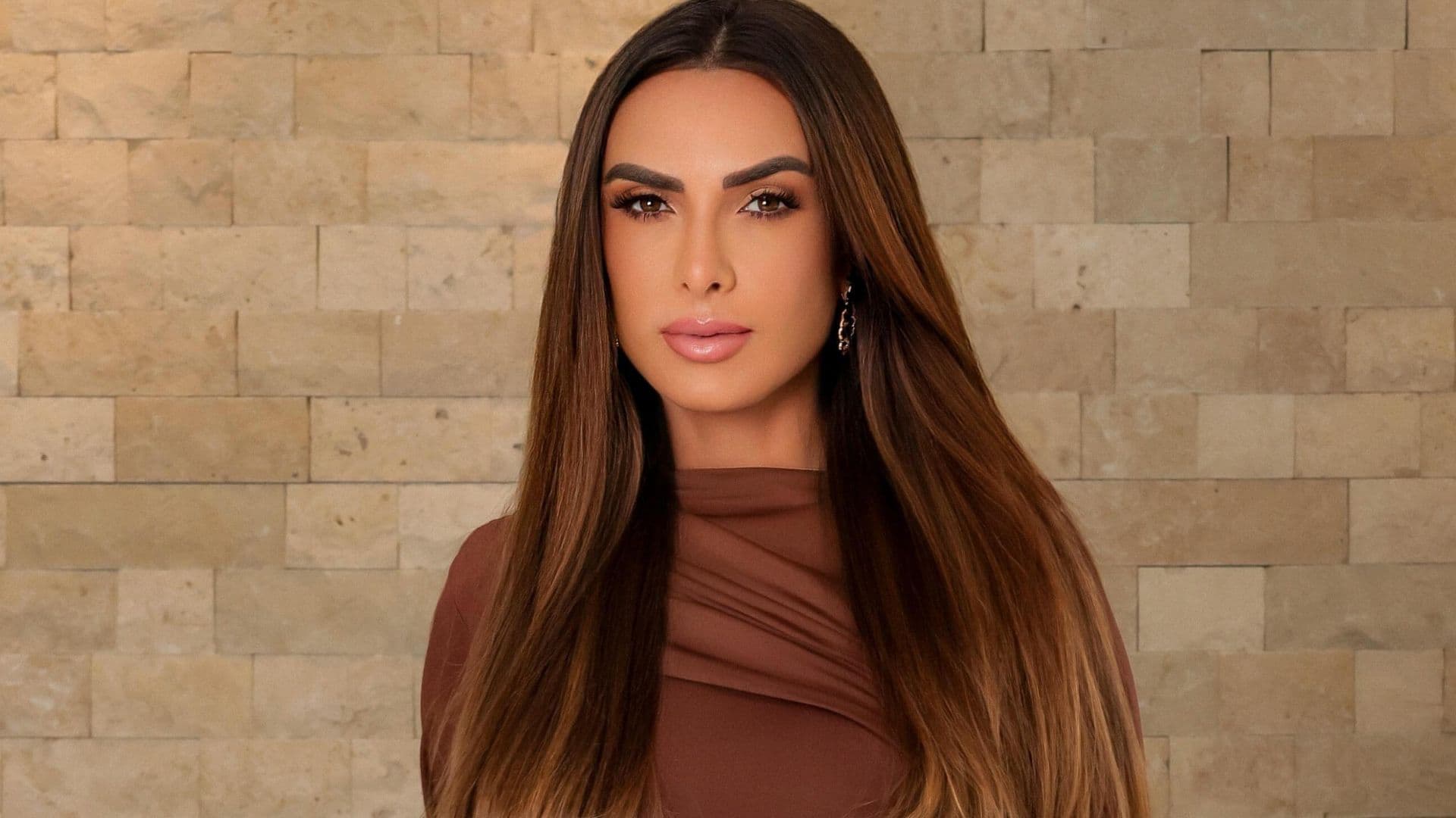 Nicole Bahls é entrevistada no podcast de Erika Hilton e comenta lado político