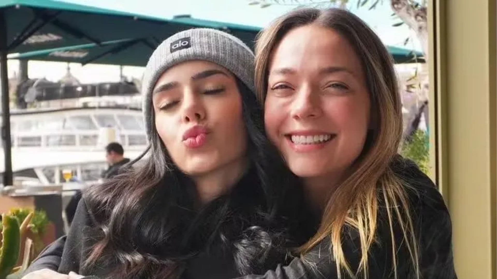 Bruna Biancardi e Carol Dantas, mães dos filhos de Neymar, viajam juntas