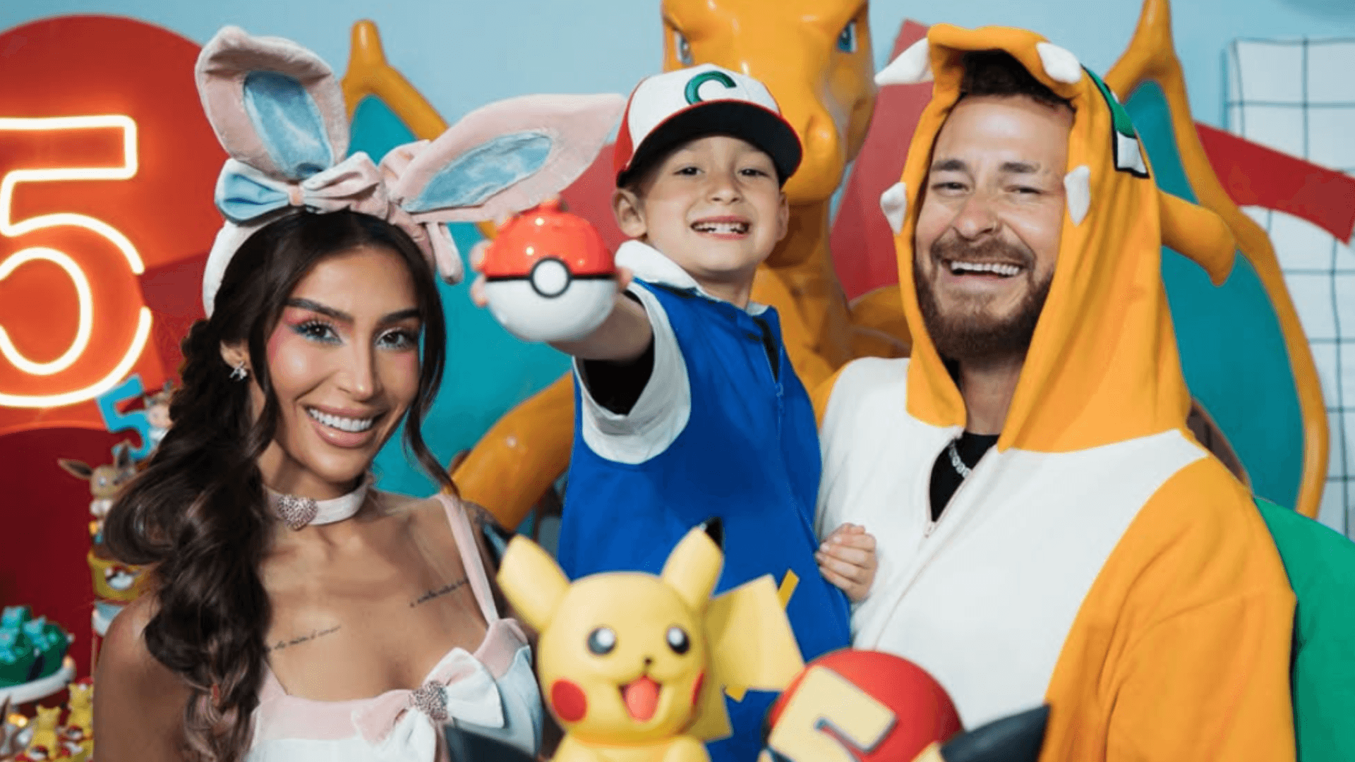 Bianca e Fred celebram 5 anos de Cris com festa temática de Pokémon