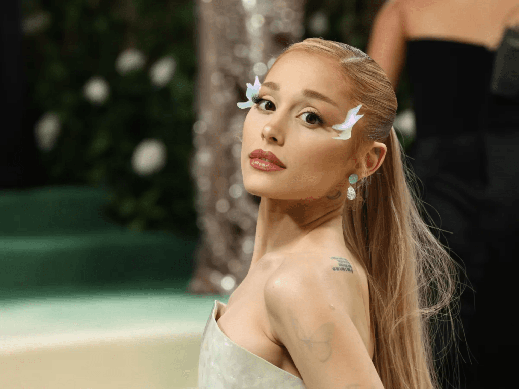 Ricky Alvarez e Ariana Grande retomam namoro