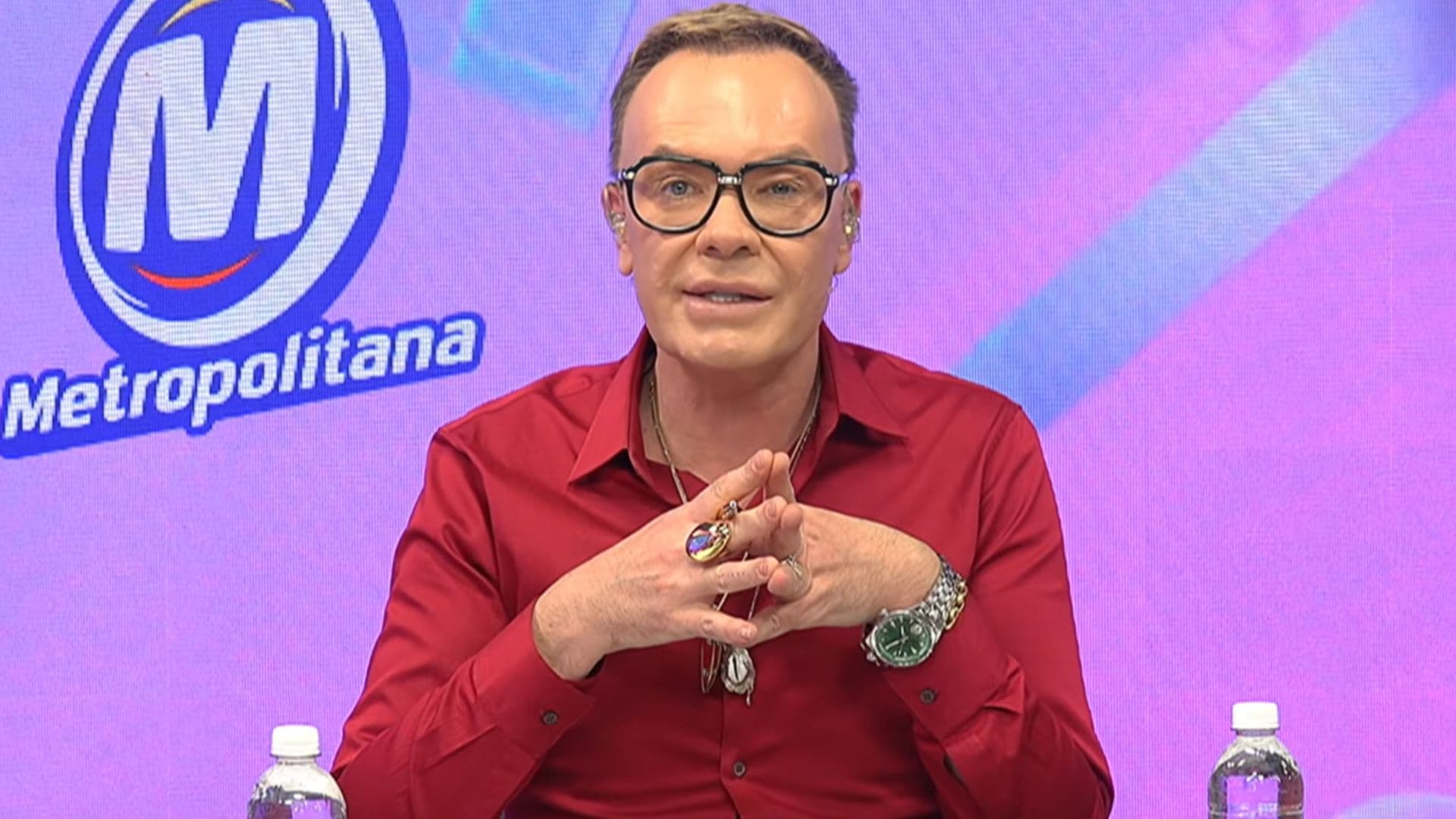 Após ator alegar que confundiu criança com namorada, Felipeh Campos se revolta