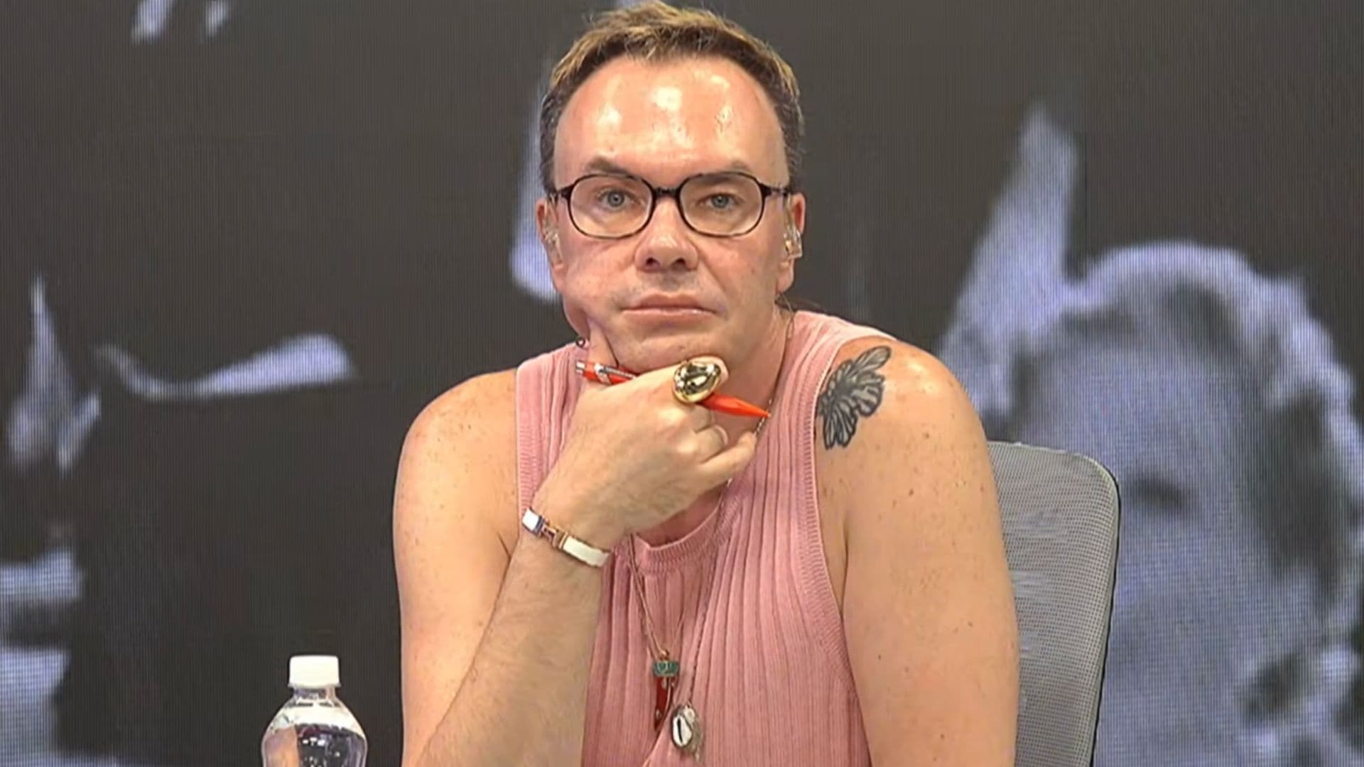 Felipeh Campos conversa ao vivo com ex de Latino após medida protetiva: “Ele tinha episódios de surto”