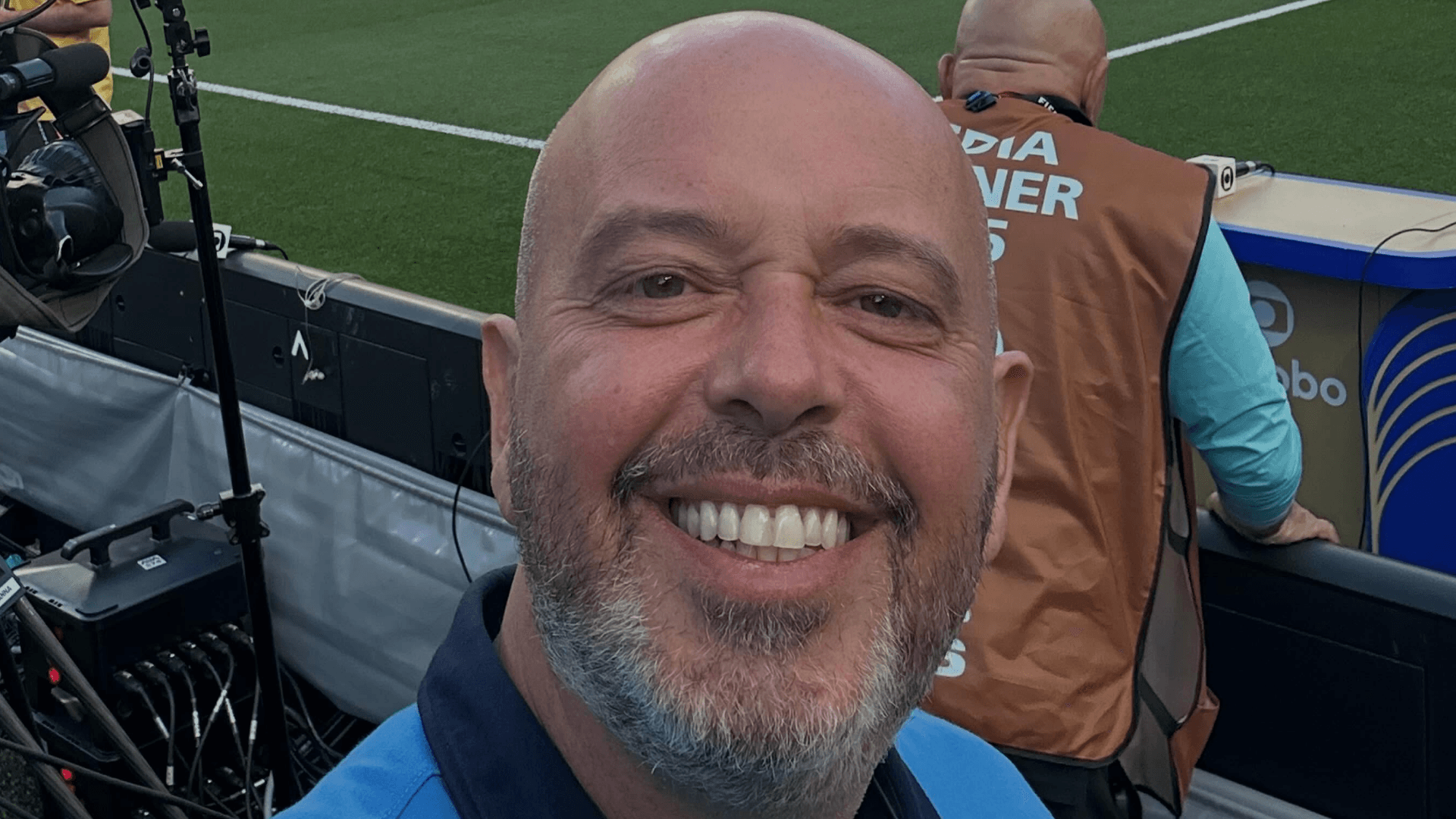 Alex Escobar passa por cirurgia para retirar tumor após mal-estar na Copa do mundo