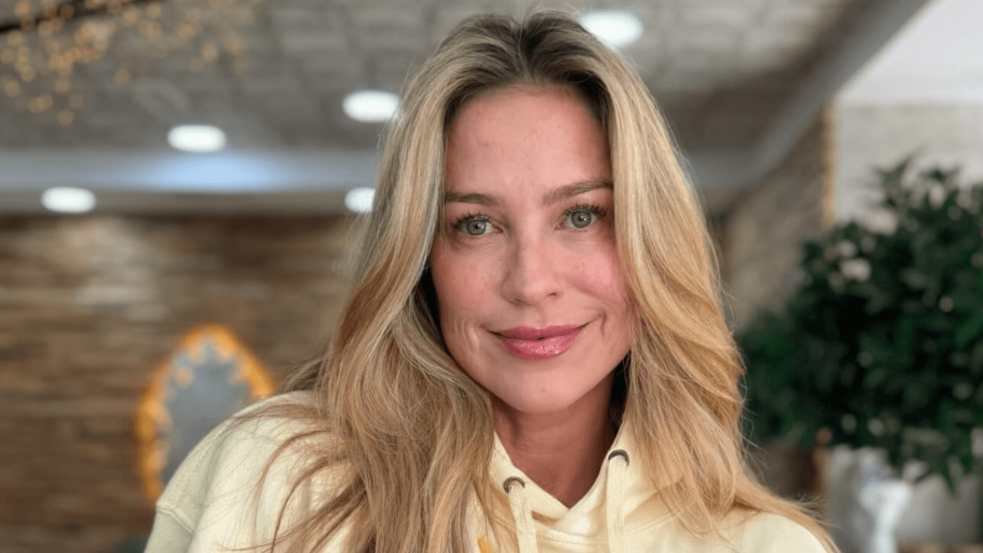Luana Piovani discute com vizinha em Portugal por cachorro sem guia