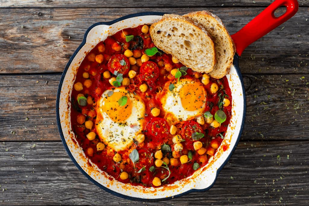 Muito além do ovo cozido: 3 receitas fáceis e ricas em proteínas para o jantar
