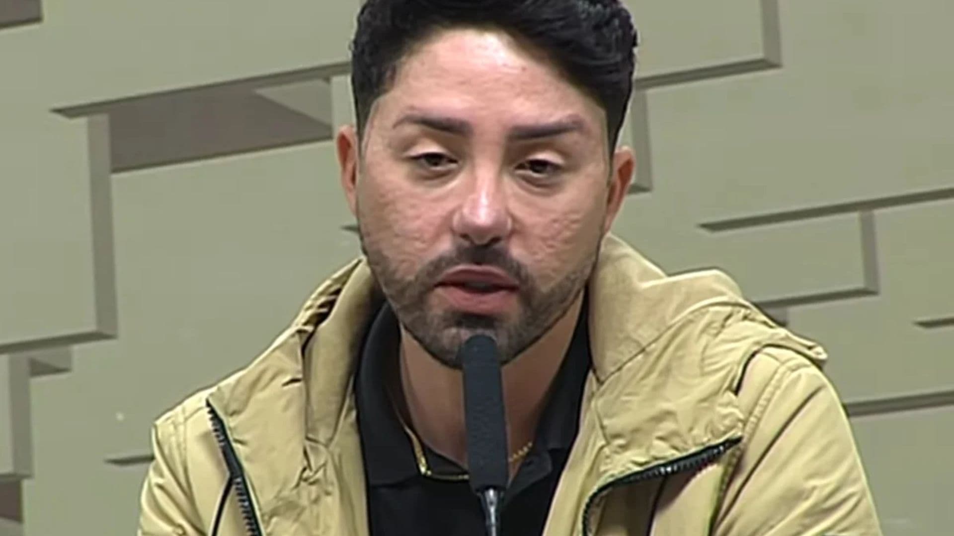 Rico Melquiades aparece xingando Anitta e é acusado de intolerância religiosa: “Macumbeira, que se f*da”