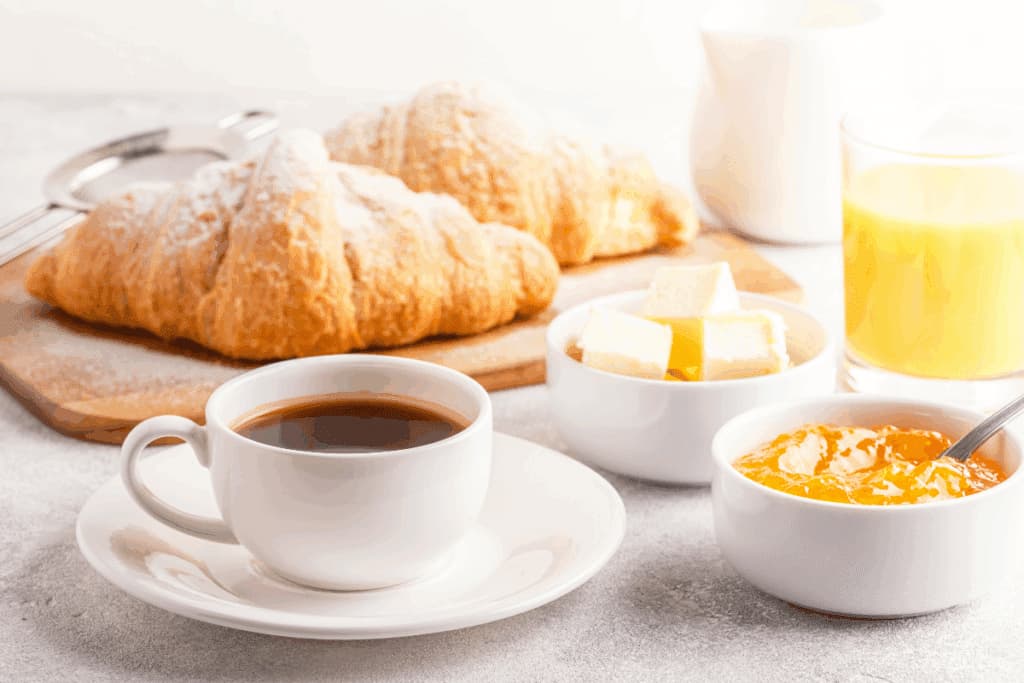 Comer sempre a mesma coisa no café da manhã faz mal à saúde? Entenda