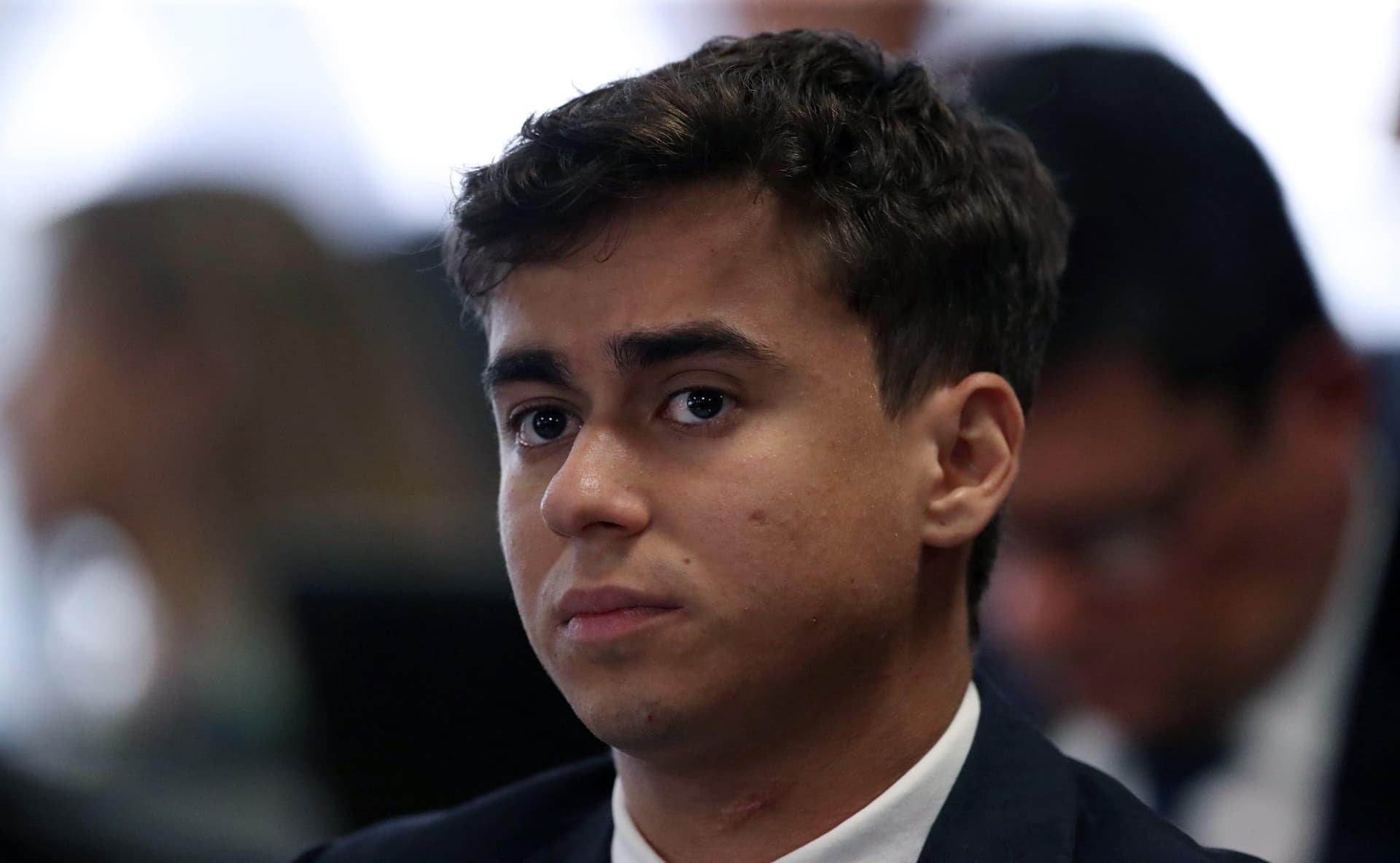 Nikolas Ferreira abre o jogo e comenta possibilidade de anular segundo turno